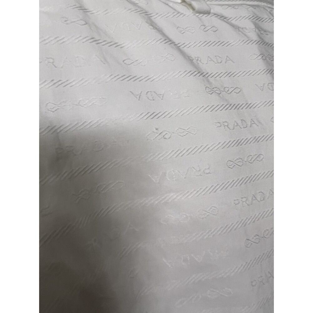 Prada White Logo Shorts - Men’s Size 50 Italian - EUC - AUTHENTIC - Picture 7 of 16